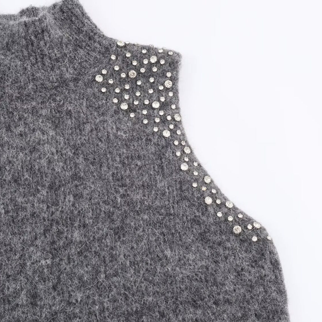Sleeveless Top for Women – Lightweight Casual Street Style